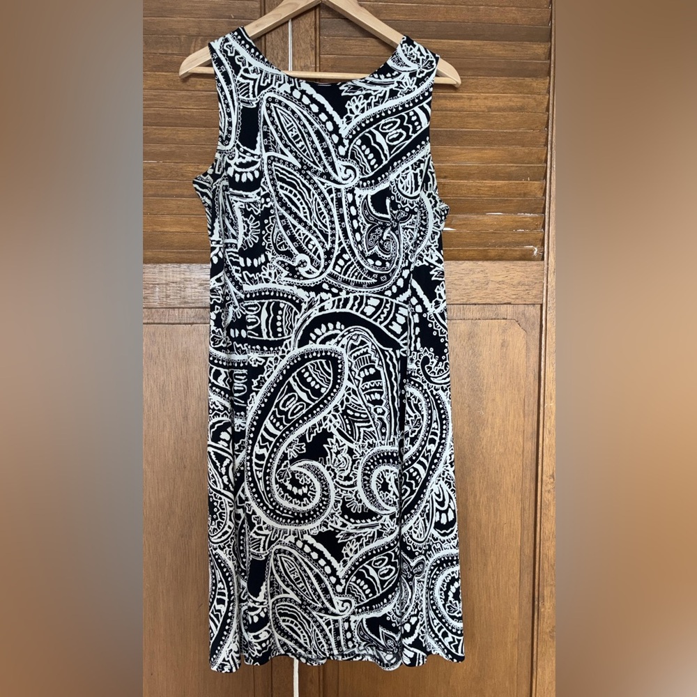 AGB Black and White Paisley Midi Dress